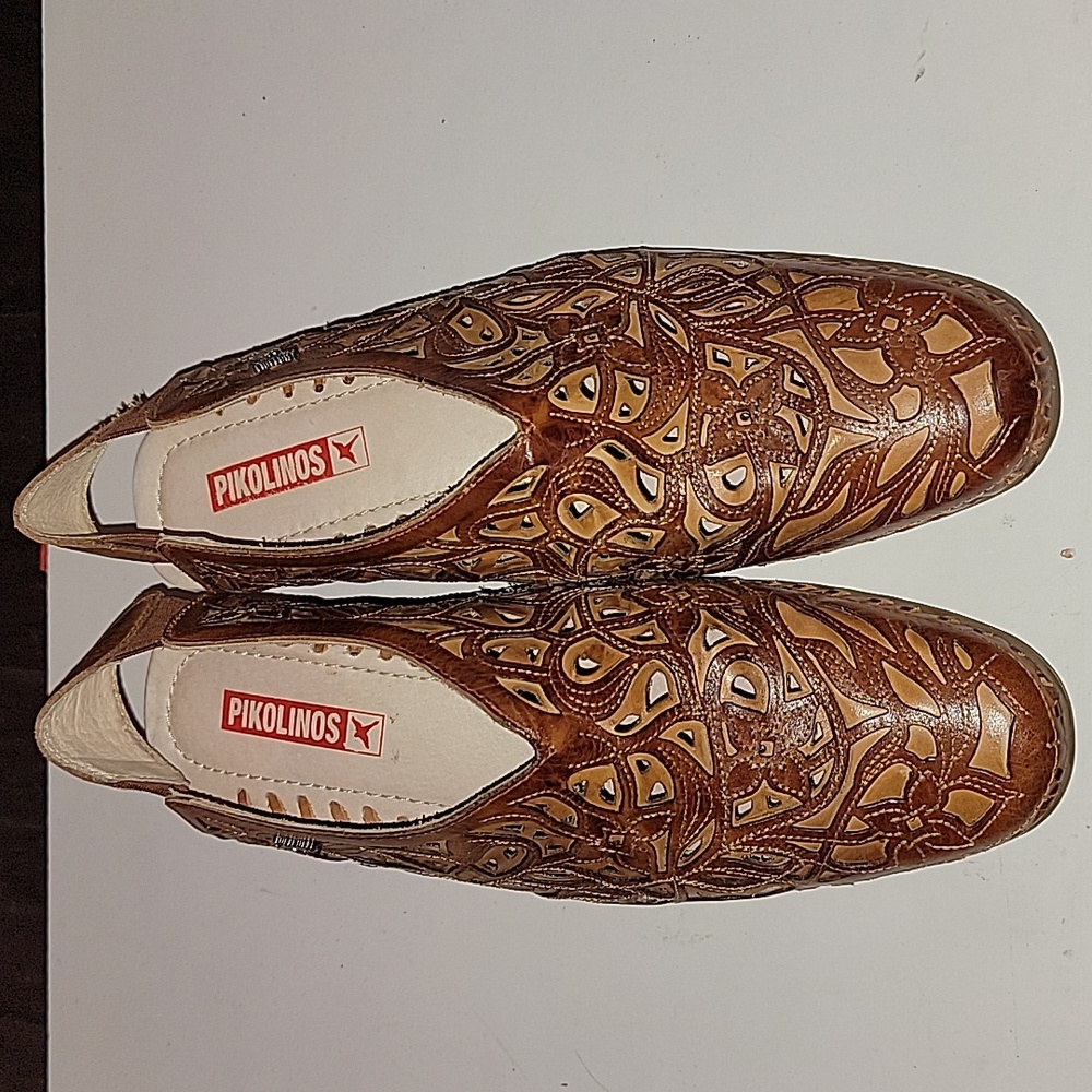 Pikolinos shoes